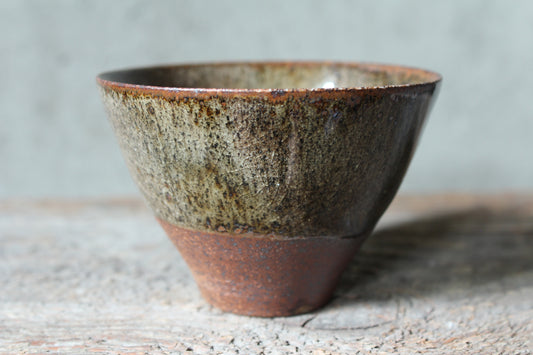 Glazed Stoneware Teacup 125ml